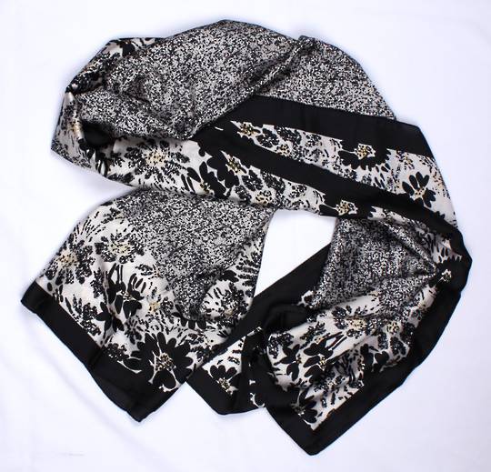 Alice & Lily floral  silky look  scarf black Style : SC/5038BLK
